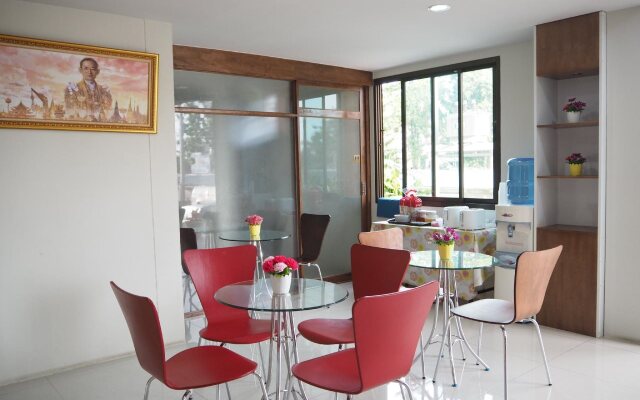 Regent Room