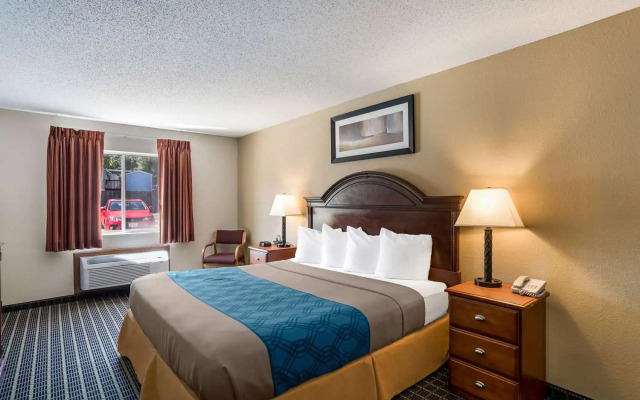 Rodeway Inn Cedar Rapids Westdale