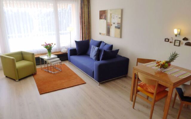 Promenade (Utoring) 20114