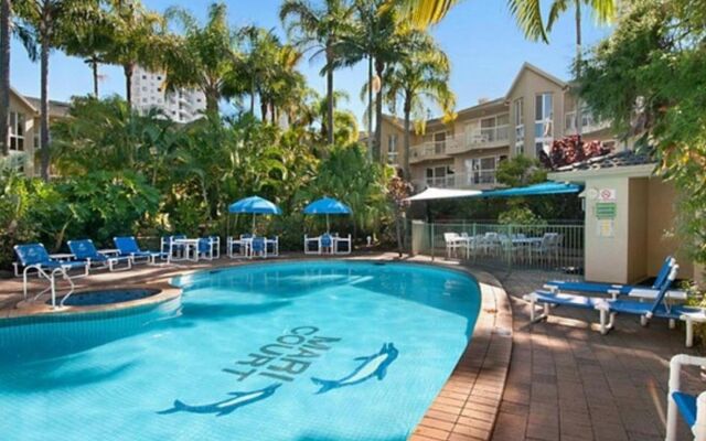 Mari Court Resort
