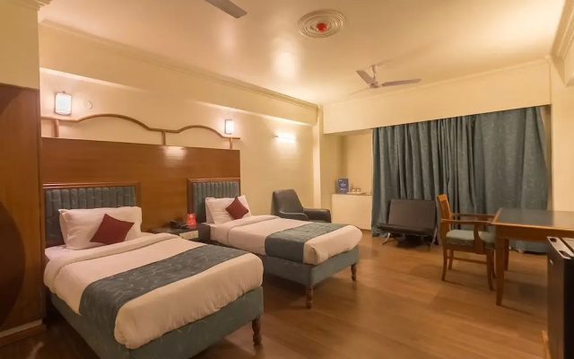 Hotel Grand Starline by OYO Rooms