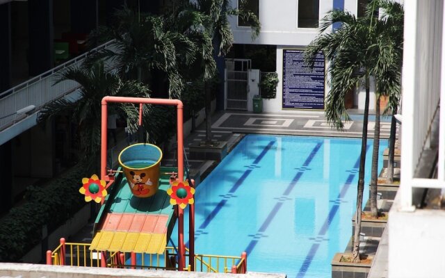 Azalea Suites Cikarang Studio Apartment with Bathtub