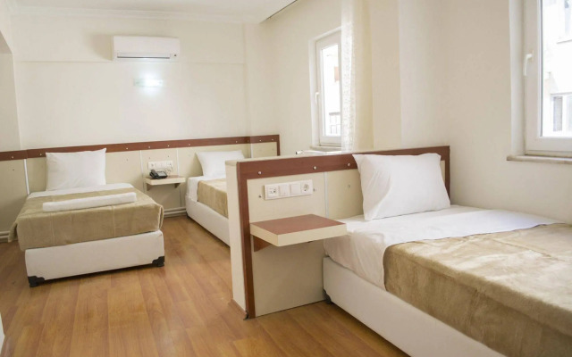 Yildirim Hotel
