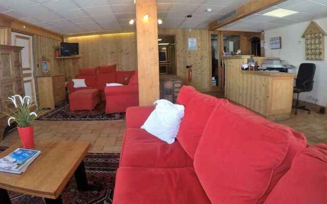 LIsatis Chalet Hotel