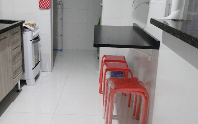 100m da Praia Aviação Imperdível