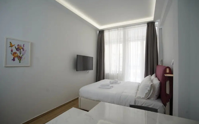 Tip Top Suites