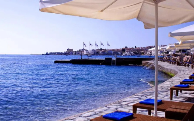 Spetses Hotel