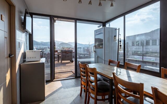 Gongju Ein Haus 2