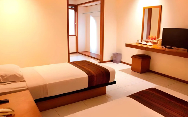 The Cipaku Garden Hotel – Guest Rooms – Bandung