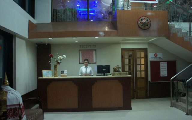 Hotel Lilawati Grand