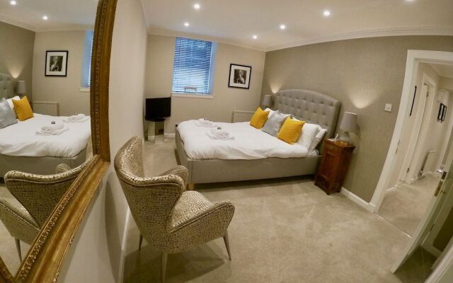 Escape To Edinburgh @ Abercromby Place