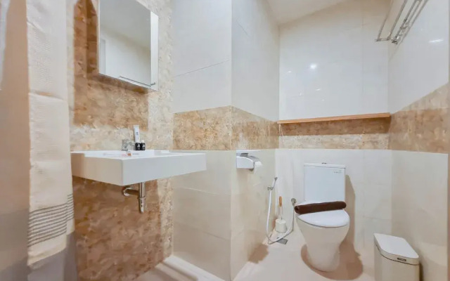 Tranquil and Modern Studio Mataram City Apartment