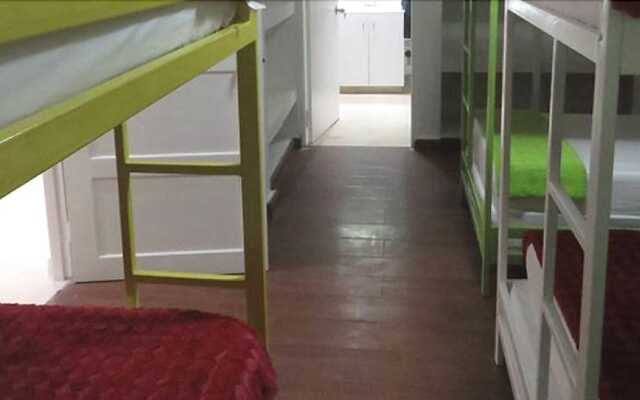 Hostal La Dolce Vita - Hostel