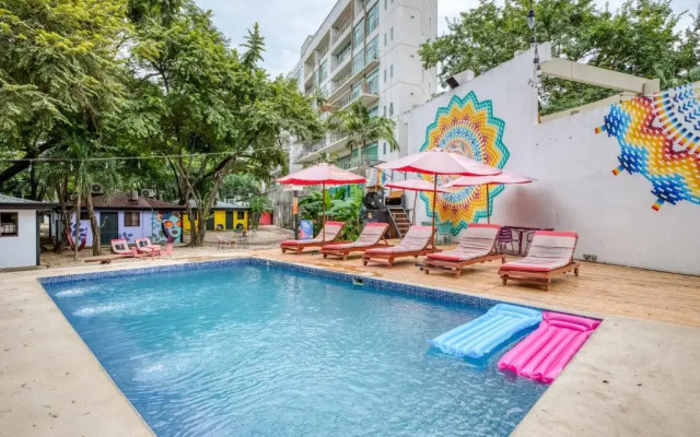 Tamarindo Surf Camps by Selina Surf Club - Hostel