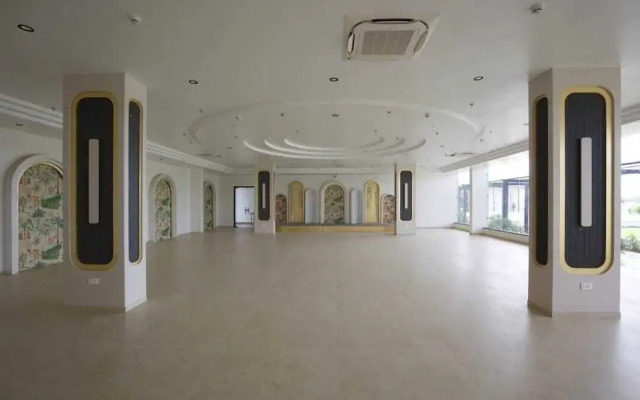 Shree Anandam Resort
