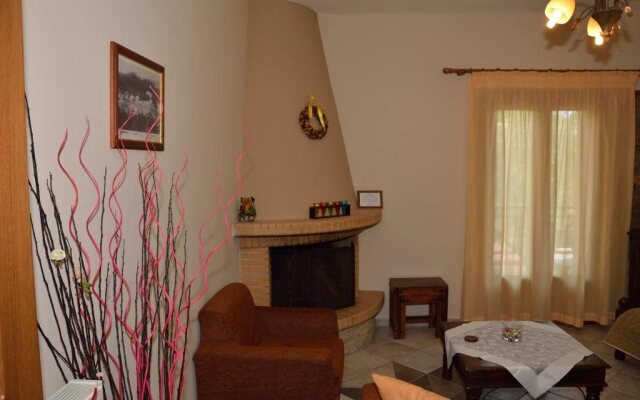 Evrostini Guest House