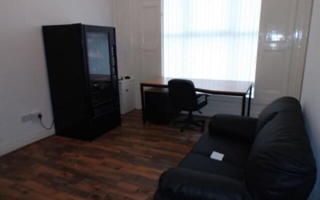 Shanks Guesthouse