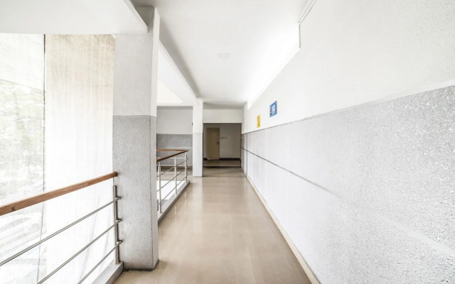 FabHotel Flamingo Anna Nagar