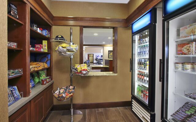 Hampton Inn & Suites Murray