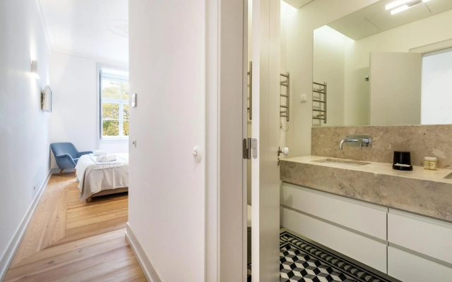 Beautiful Apartment close to Praça do Comércio by LovelyStay