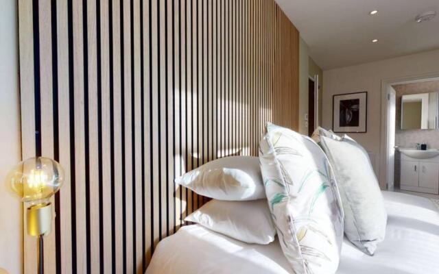 The Oxford Lodge six bedroom Oxford home