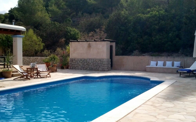 Cozy Villa in Ibiza With Swimming Pool