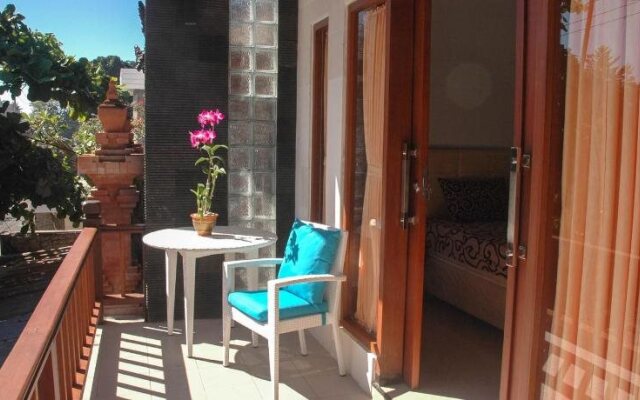 Tari Bed & Breakfast