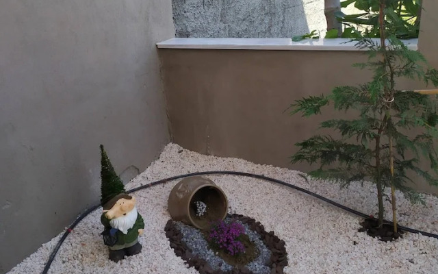 Anchors Aweigh 3-100 Sm Apartment Near The Sea