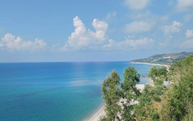Amazing Apartment in Parghelia With 2 Bedrooms