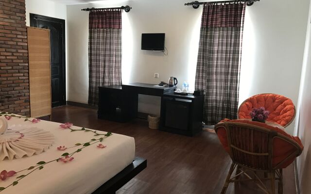 Rose Royal Suite