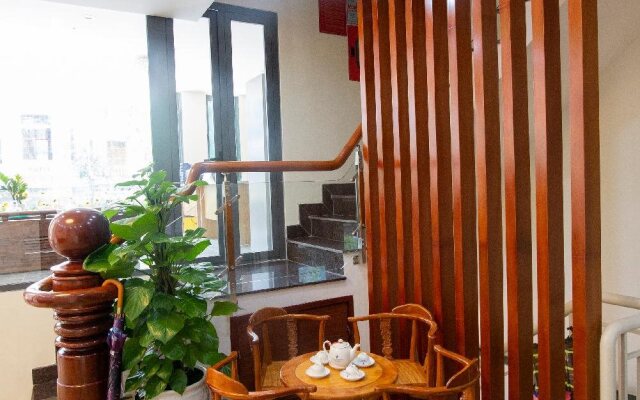 Green Hotel