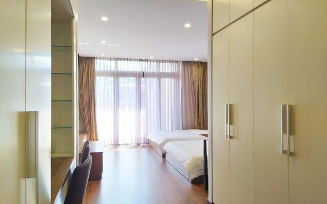 Sen Apartments