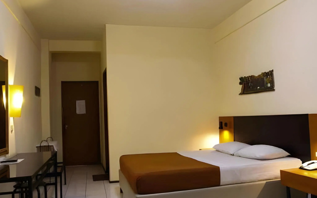 Augusta Sukabumi Hotel – Guest Rooms – Sukabumi