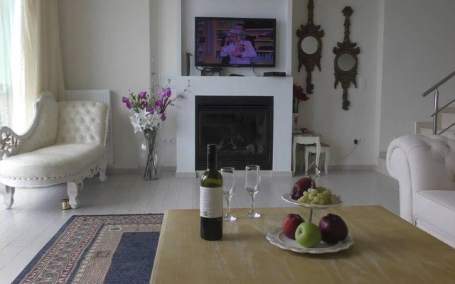 Villas Beach Front Gouves 3 Bedroom Beach Front Villa Mary