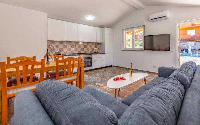 Apartments Larst