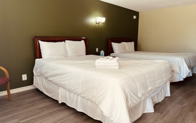 Premier Inn & Suites