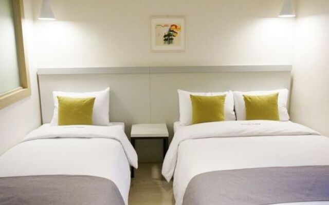 First Stay Hotel Eagle Owl