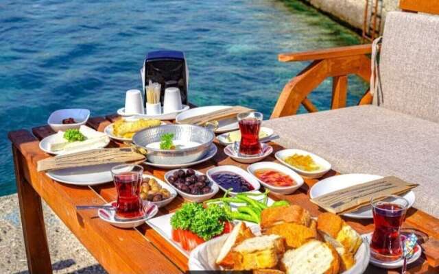 Bi Hayal Ada Evi