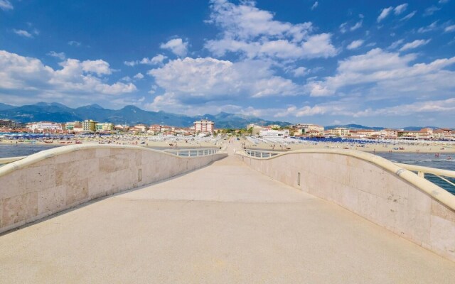 Amazing Home in Camaiore -lu- With 3 Bedrooms