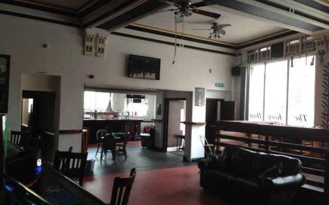 The King Harry Bar & Hostel