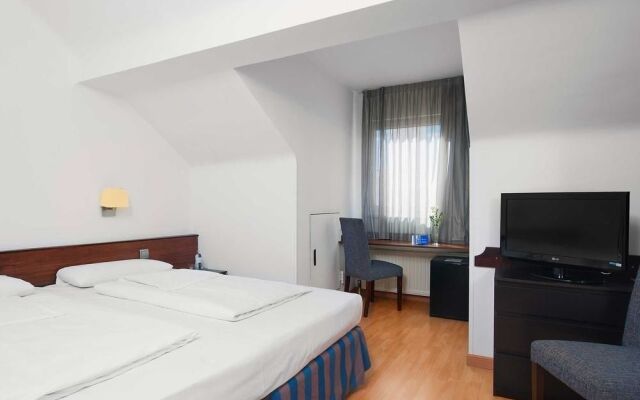 Mate Dependance Hotel