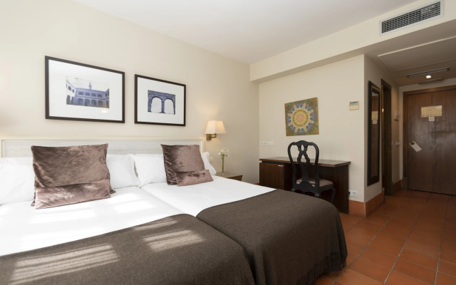 Hotel San Antonio El Real