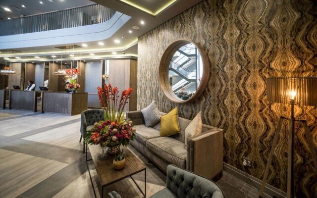 Mayfair Hotel