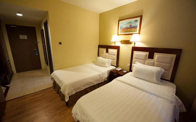 Gaya Centre Hotel