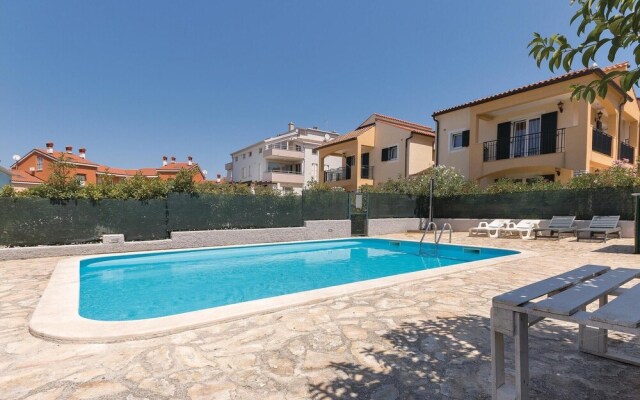 Amazing Home in Volme With Wifi and 2 Bedrooms