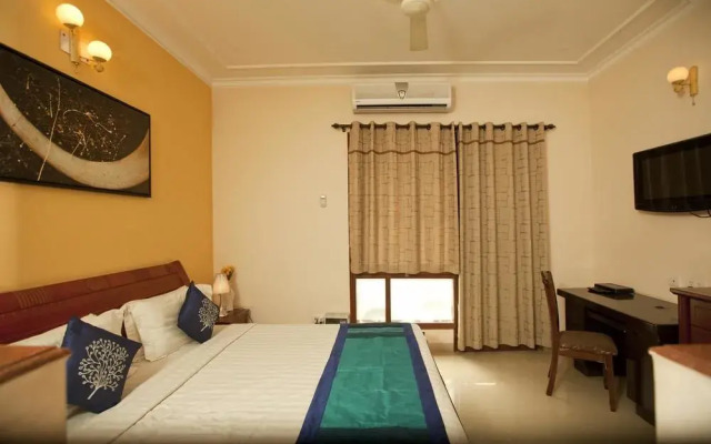OYO Premium DLF Phase 4