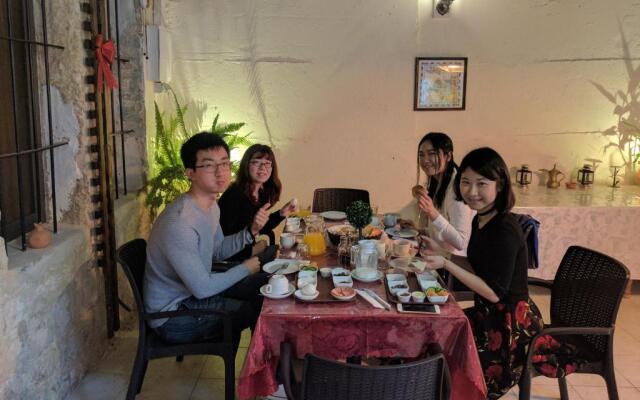 Rosana guest house