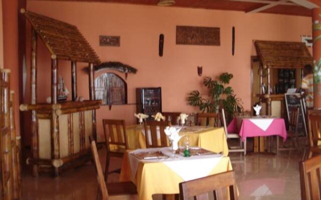 Vanivola Hotel