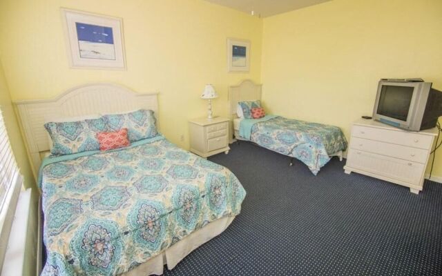 Kathy's Runaway Beach Condo