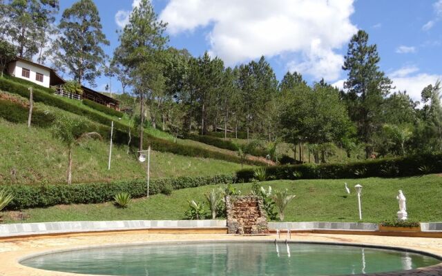 Pousada Fazenda Recanto dos Carvalhos